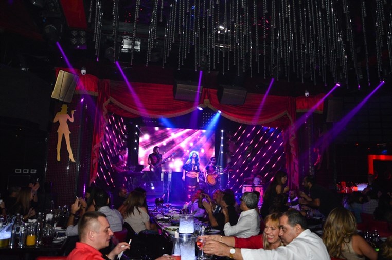 Diva Club On Saturday Night